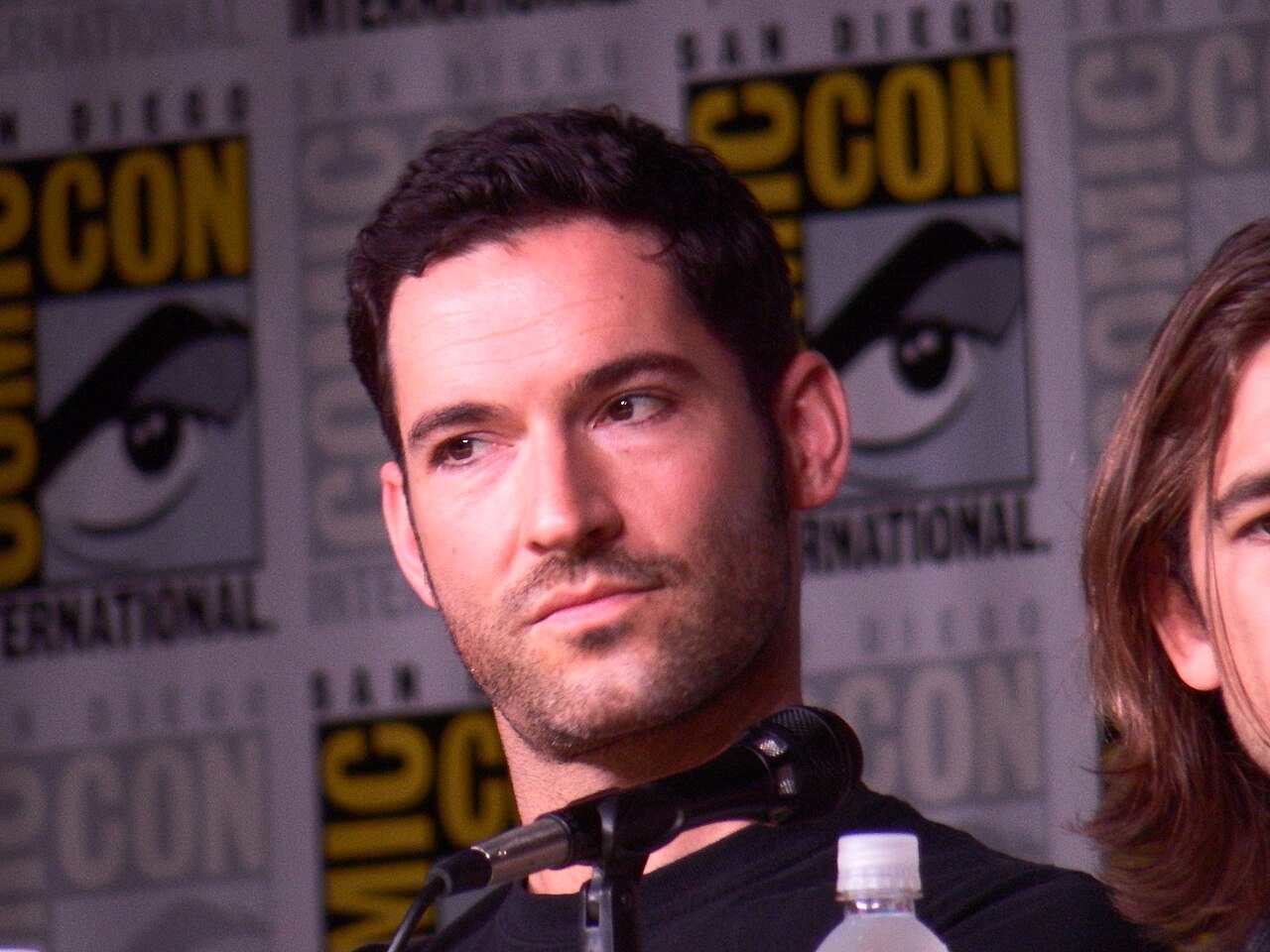 Tom Ellis, who plays Colin Glass on CIA